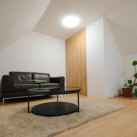 Kesta Apartman Martin Εξωτερικό φωτογραφία